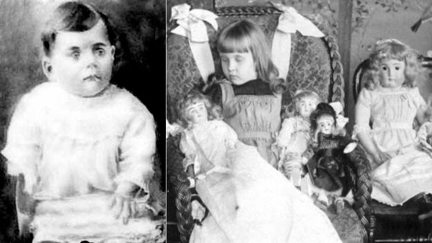 Os olhos do menino foram pintados sobre a foto, enquanto a menina foi colocada de forma a posar com seus brinquedos - funeart
